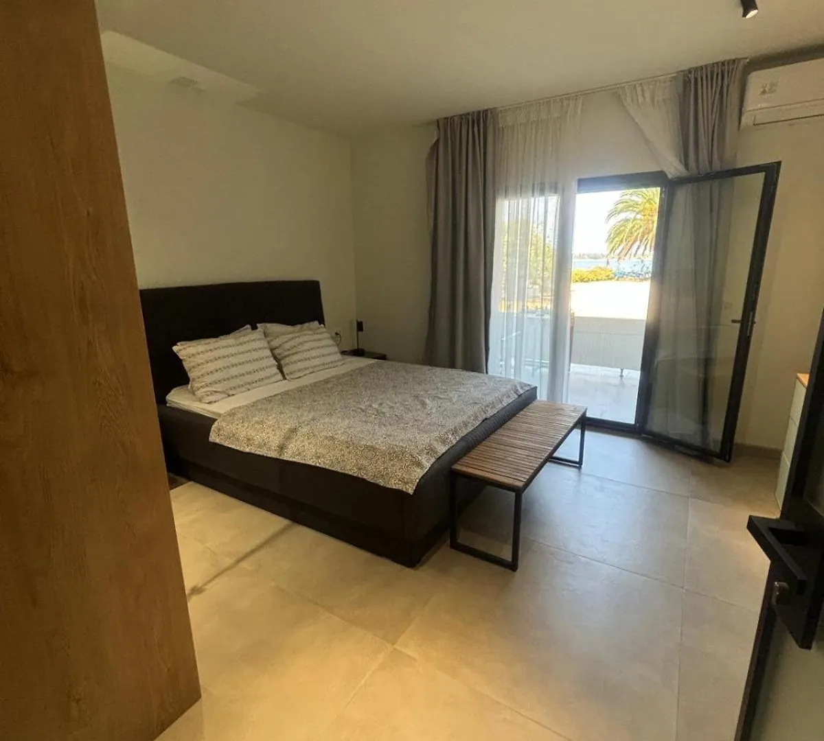 Ferienwohnung Five Shades Of Blue Vourvourou